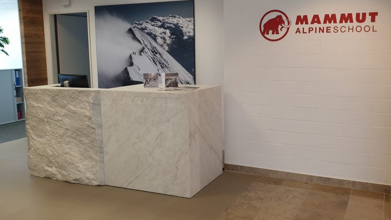 Mammut Store reception desk