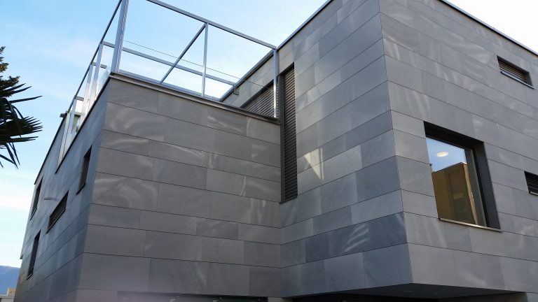 Rivestimento facciata palazzo