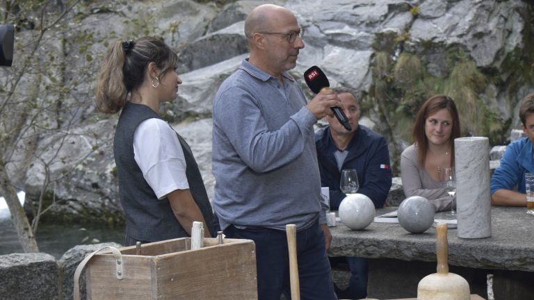 Cristallina Marble und „Siamo Fuori“ in Peccia