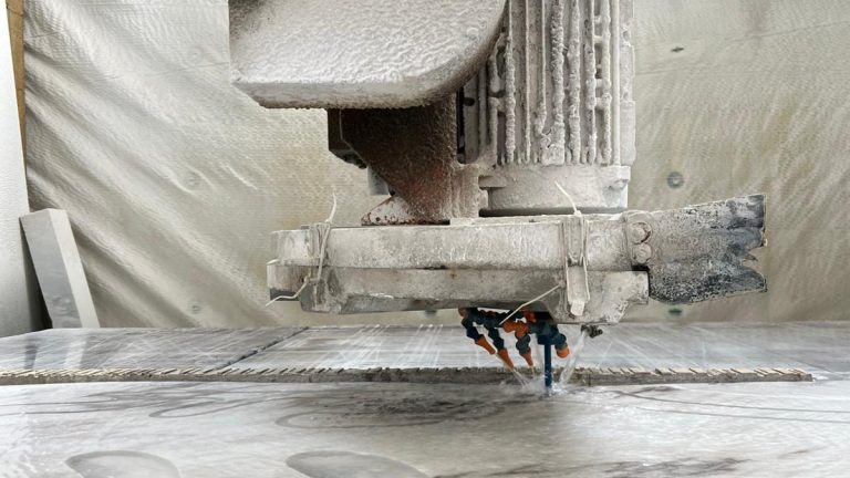 Marmo Cristallina: l’artigianalità che rende unico il marmo svizzero